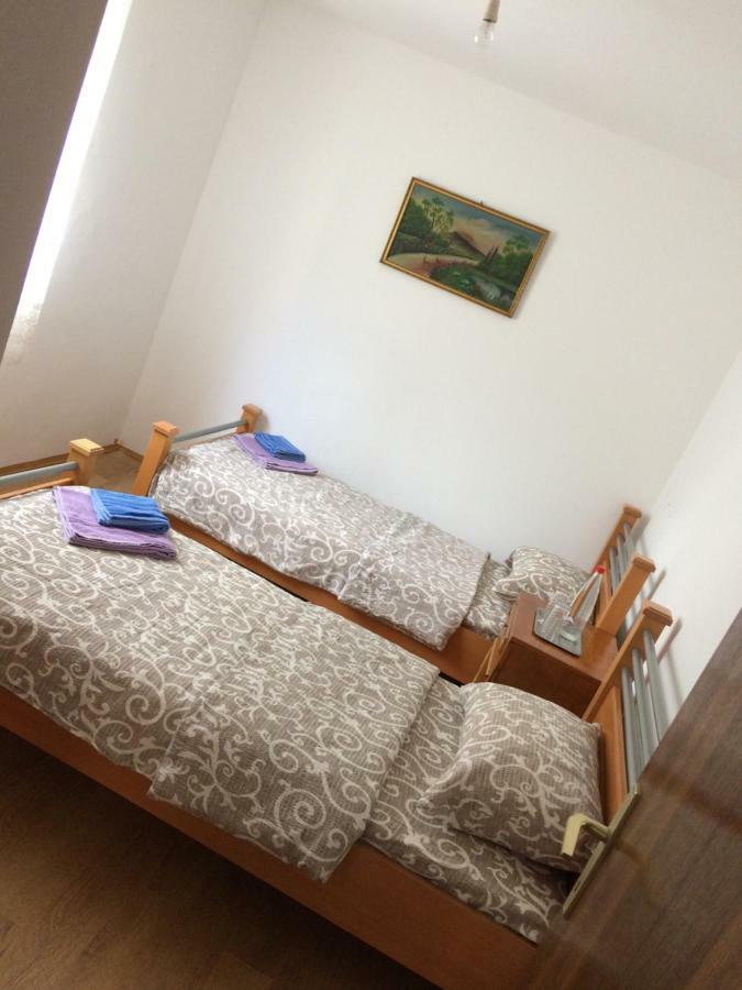 Voja Rooms Ivanica Eksteriør bilde