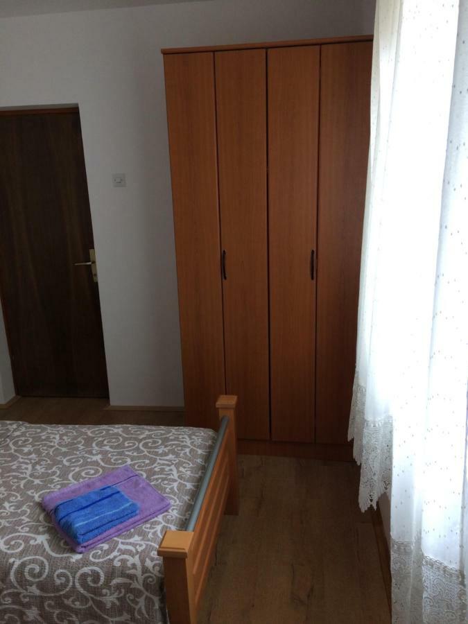 Voja Rooms Ivanica Eksteriør bilde
